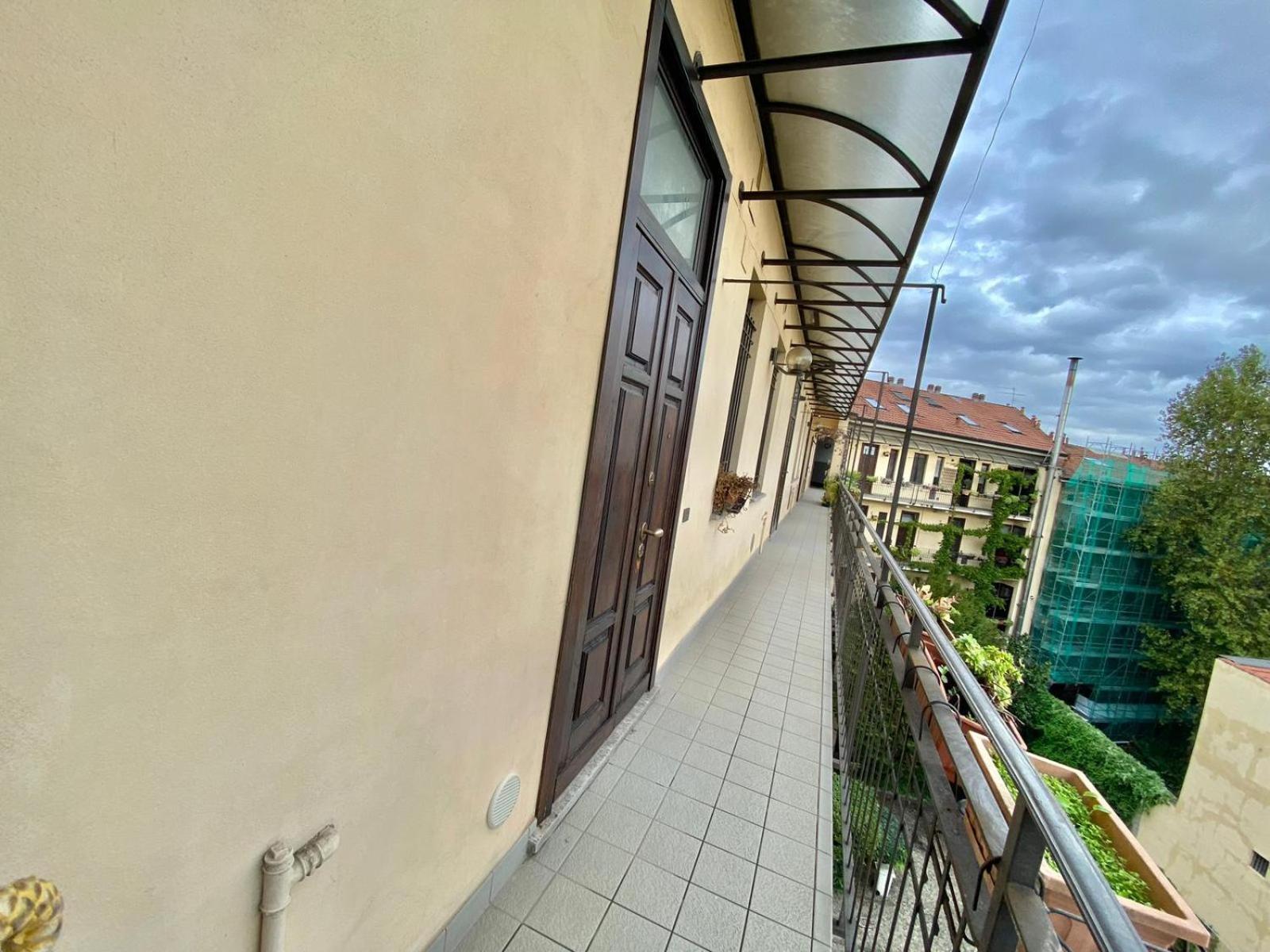Grazioso Appartamento Nel Cuore Del Tran Tran Di Milano, Perfetto Per Amici E Famiglie, Vicino A Metropolitana Exterior photo